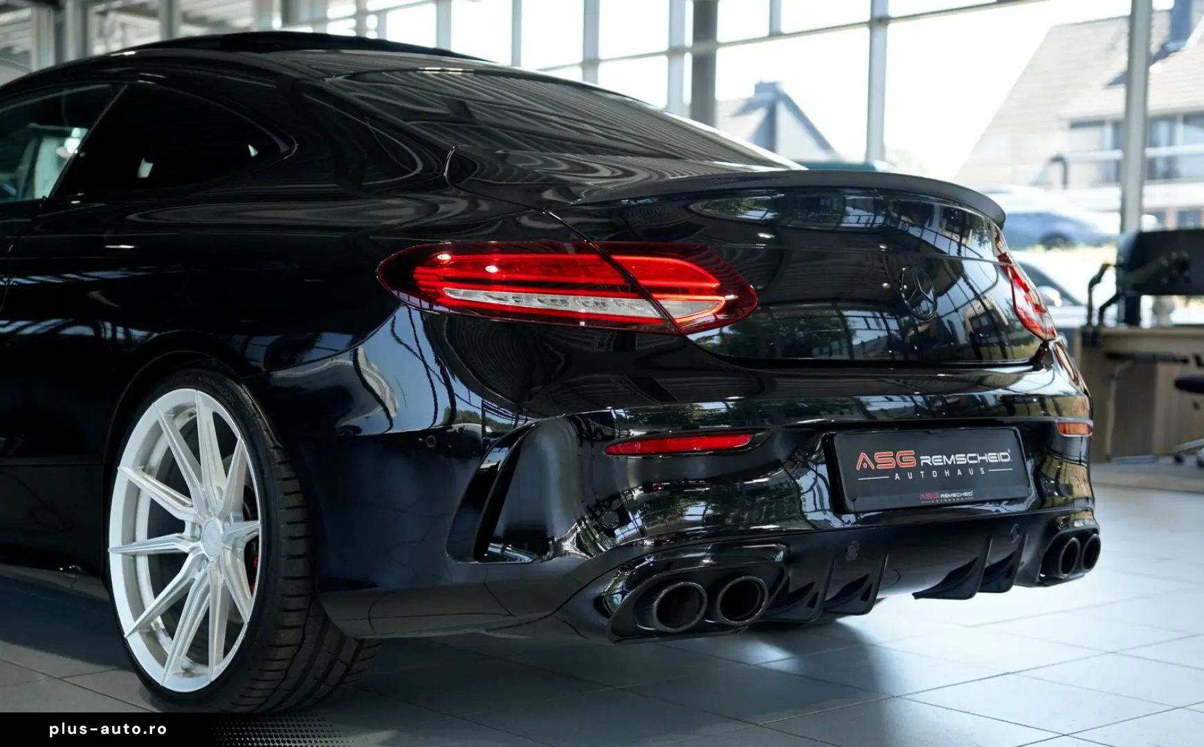 MERCEDES-BENZ C 43 AMG 4M Coupé  Perf-Sitz Pano Perf&hellip;