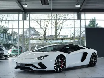 LAMBORGHINI Aventador S Roadster  2.H  Carbon  LIFT  Dt.Fzg