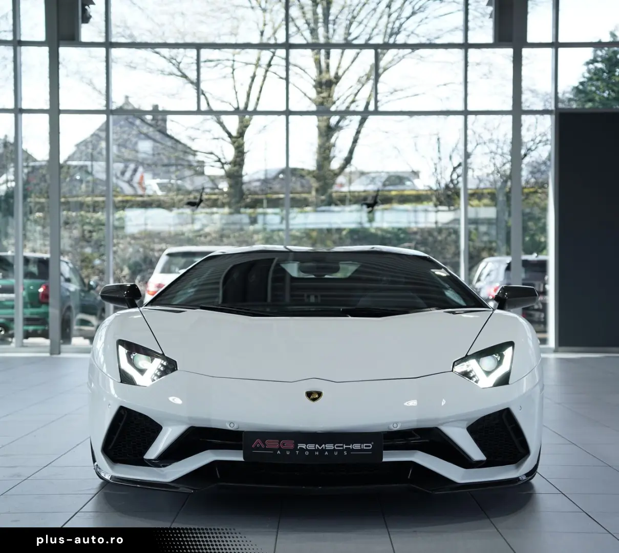 LAMBORGHINI Aventador S Roadster  2.H  Carbon  LIFT  Dt.Fzg