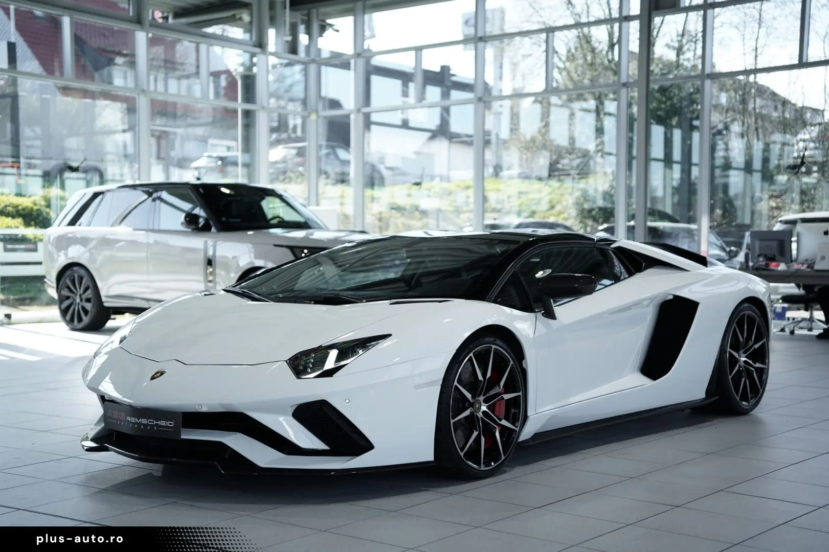 LAMBORGHINI Aventador S Roadster  2.H  Carbon  LIFT  Dt.Fzg