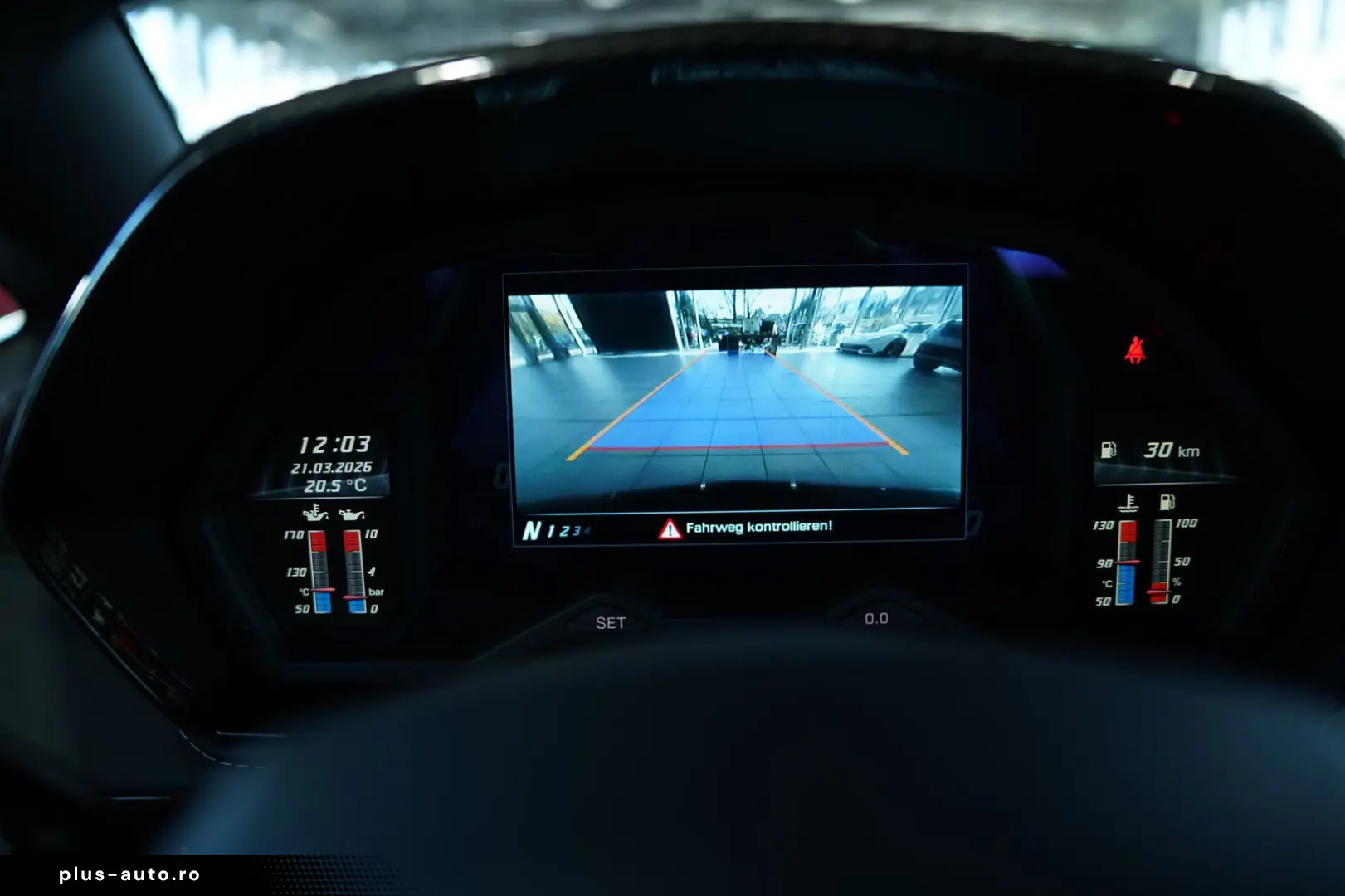 LAMBORGHINI Aventador S Roadster  2.H  Carbon  LIFT  Dt.Fzg