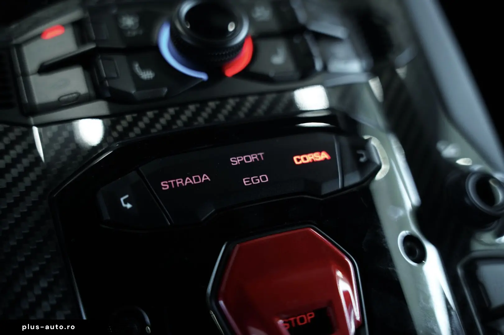 LAMBORGHINI Aventador S Roadster  2.H  Carbon  LIFT  Dt.Fzg