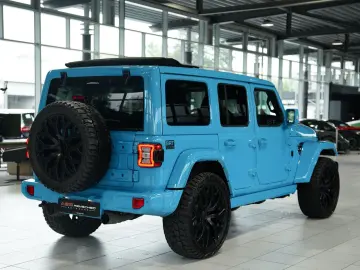 JEEP Wrangler BRUTE 2.0 T-GDI Sahara  1.H  Sonderlack