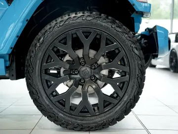 JEEP Wrangler BRUTE 2.0 T-GDI Sahara  1.H  Sonderlack
