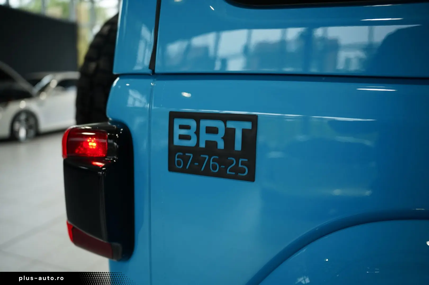 JEEP Wrangler BRUTE 2.0 T-GDI Sahara  1.H  Sonderlack