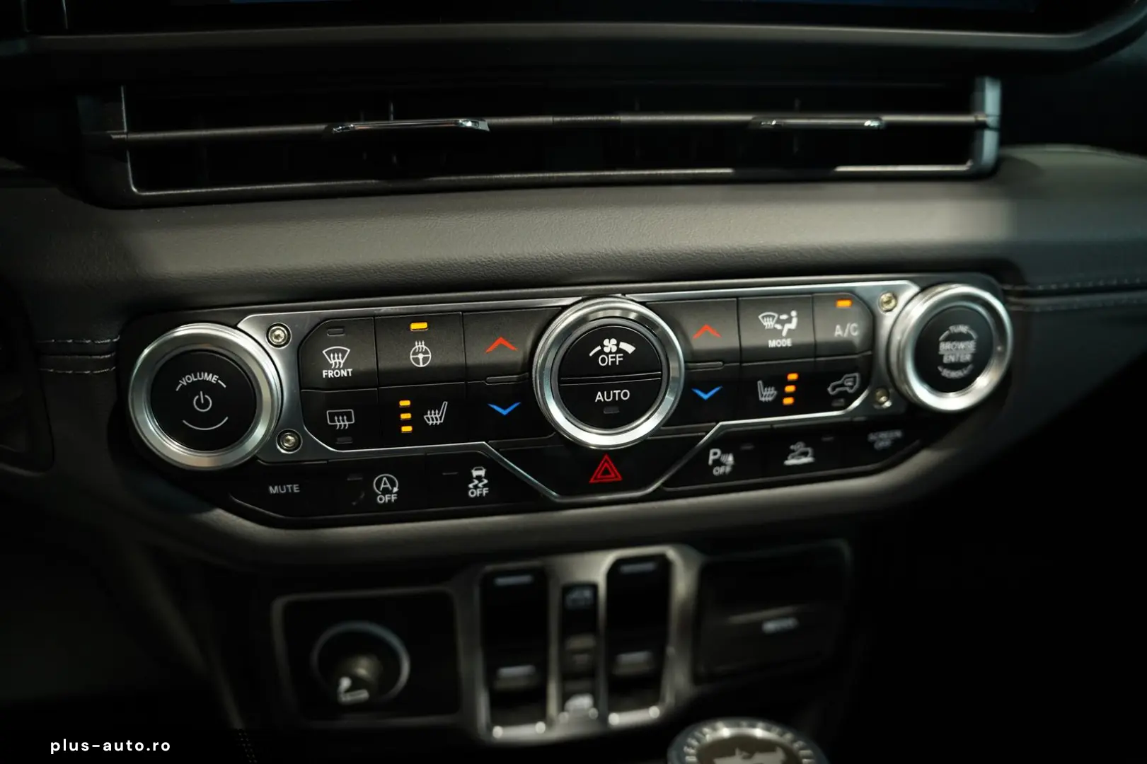 JEEP Wrangler BRUTE 2.0 T-GDI Sahara  1.H  Sonderlack