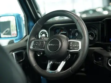 JEEP Wrangler BRUTE 2.0 T-GDI Sahara  1.H  Sonderlack