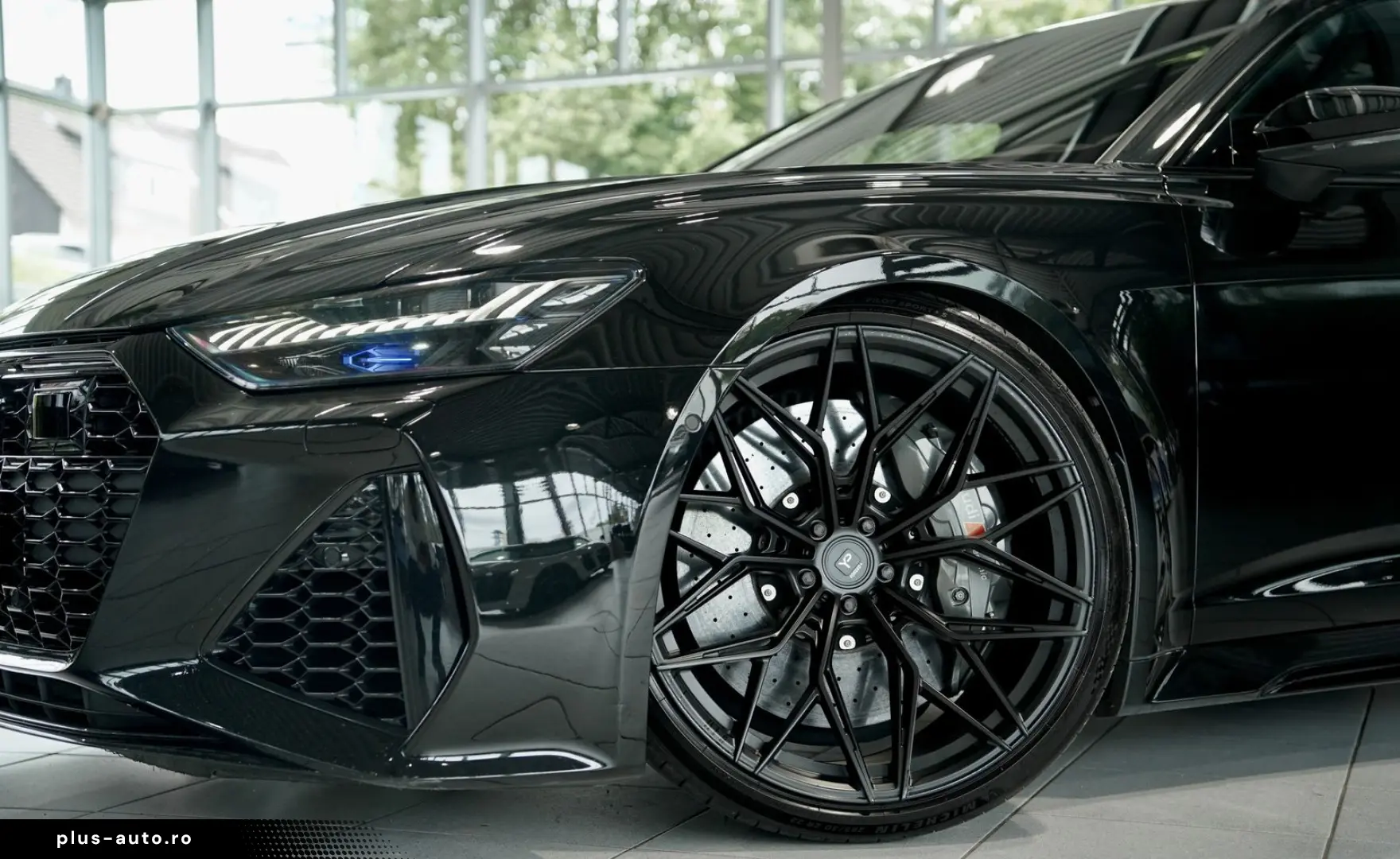 AUDI RS6 Avant q.  22  Dynamik  Pano Keramik B&O