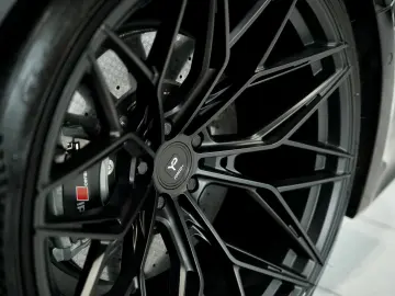 AUDI RS6 Avant q.  22  Dynamik  Pano Keramik B&O