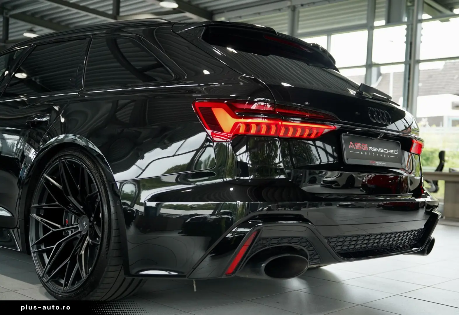 AUDI RS6 Avant q.  22  Dynamik  Pano Keramik B&O