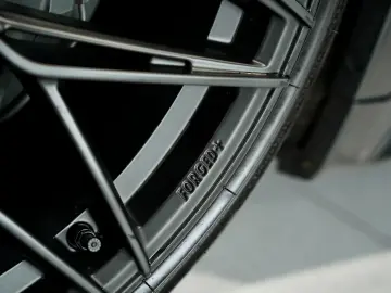 AUDI RS6 Avant q.  22  Dynamik  Pano Keramik B&O
