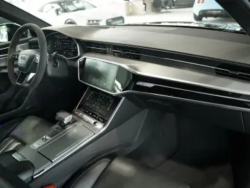 AUDI RS6 Avant q.  22  Dynamik  Pano Keramik B&O