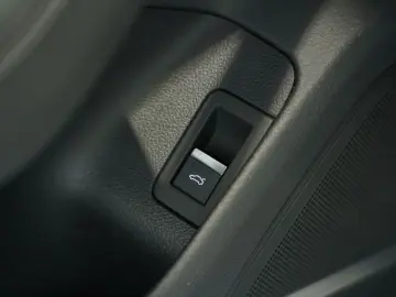 AUDI RS6 Avant q.  22  Dynamik  Pano Keramik B&O