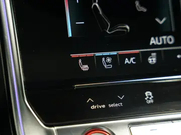 AUDI RS6 Avant q.  22  Dynamik  Pano Keramik B&O