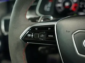 AUDI RS6 Avant q.  22  Dynamik  Pano Keramik B&O