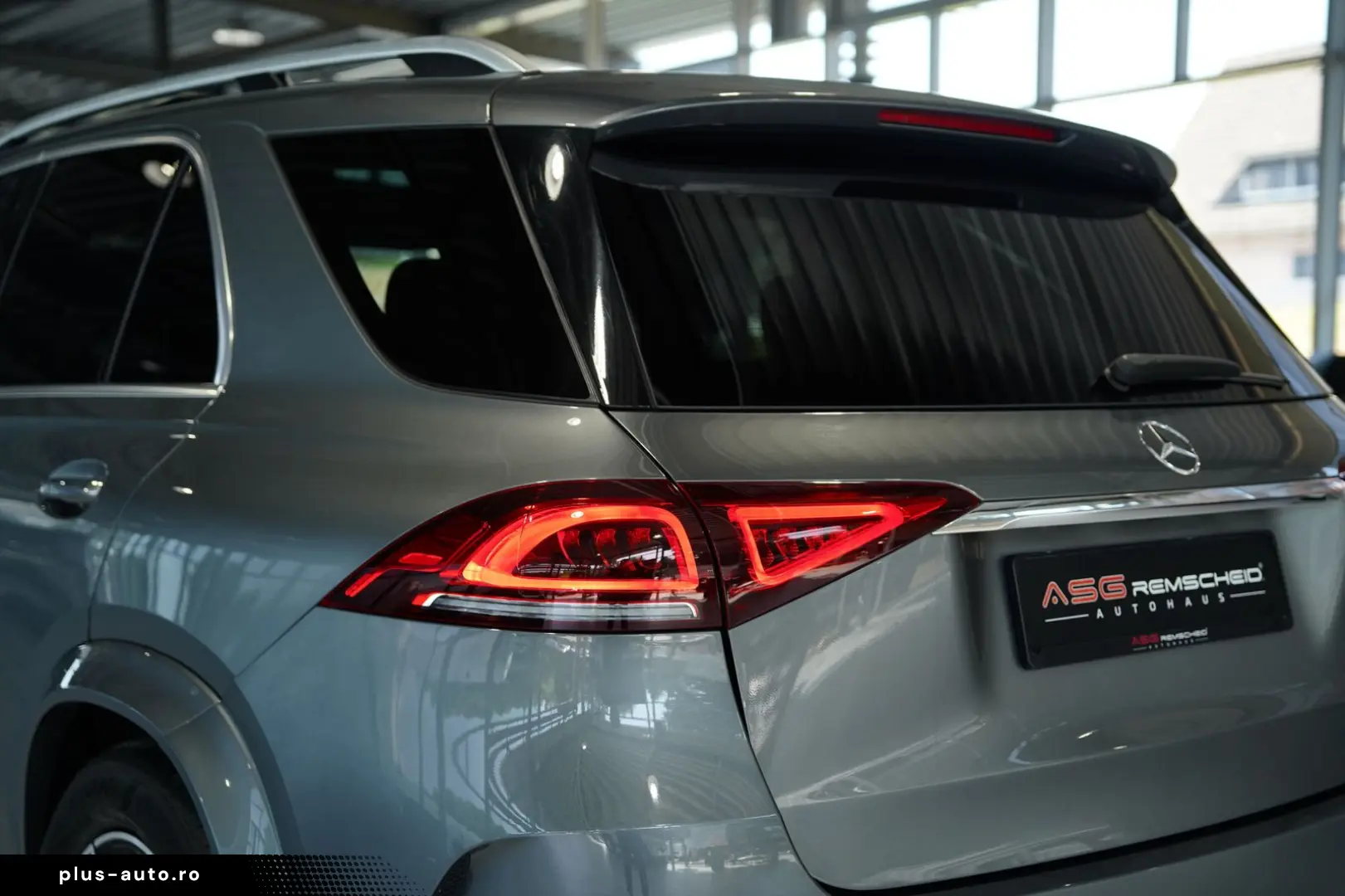 MERCEDES-BENZ GLE 53 AMG 4M   20  Perf-AGA Pano Carbon