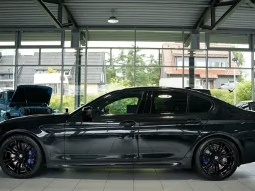 BMW M5 Competition  2.H  20  ACC  M Drivers  Laser