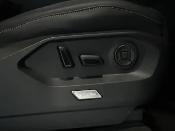 VW Touareg 4M Final Edition Elegance  LUFT AHK Digi