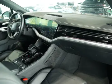 VW Touareg 4M Final Edition Elegance  LUFT AHK Digi