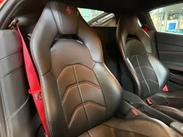 FERRARI 488 GTB Carbon Lenkrad Carbon F1 Schaltwippen