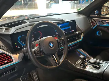 BMW XM Label Red   M Driver´s Package   Live Cockpit