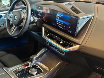 BMW XM Label Red   M Driver´s Package   Live Cockpit