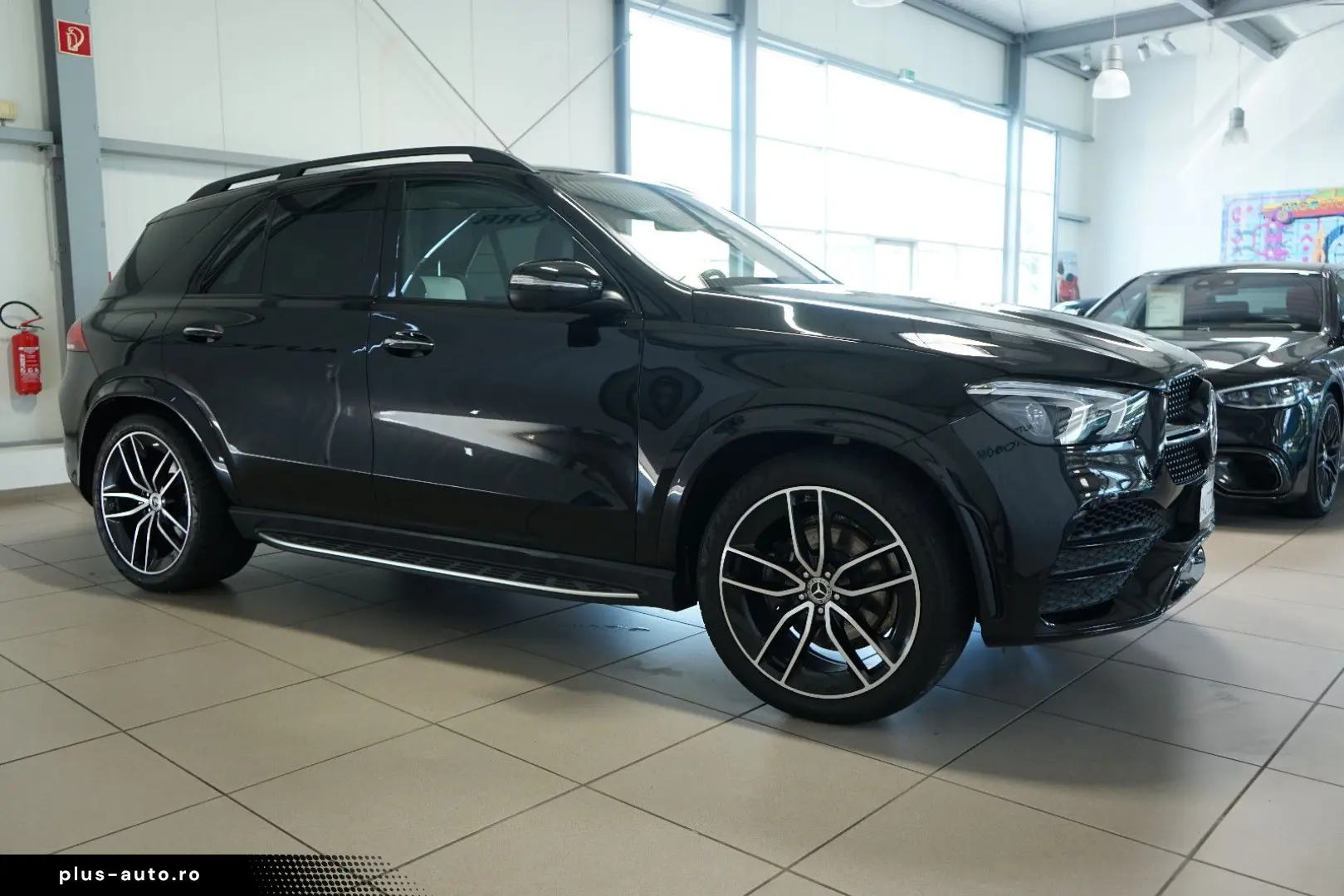 MERCEDES-BENZ GLE 400d AMG 7-Sitzer Night Burmest. H&hellip;