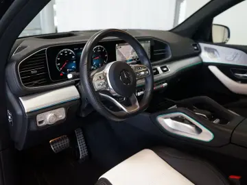 MERCEDES-BENZ GLE 400d AMG 7-Sitzer Night Burmest. H…