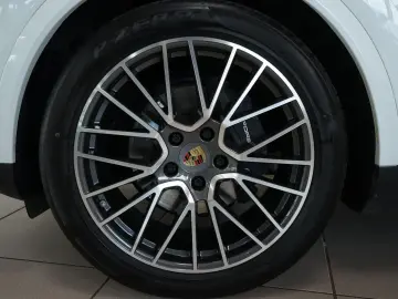 PORSCHE Cayenne Standhz Massage Sportabg. Chrono ACC