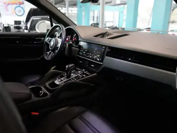 PORSCHE Cayenne Standhz Massage Sportabg. Chrono ACC