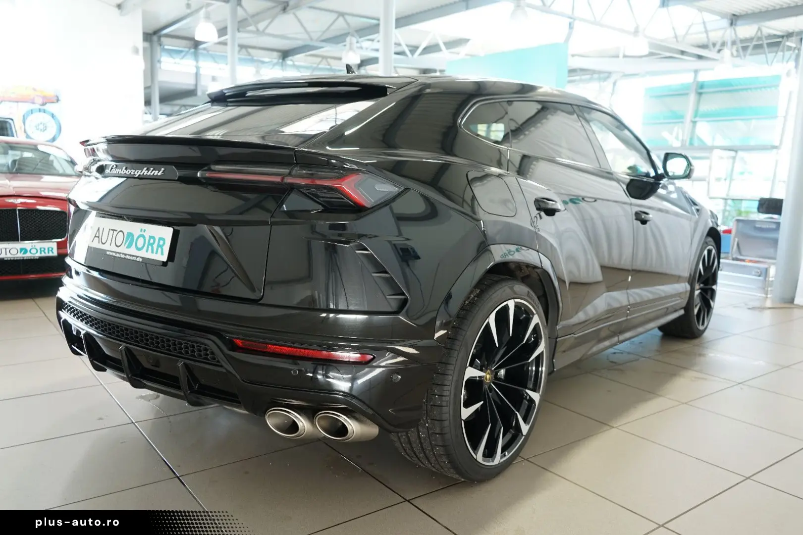 LAMBORGHINI Urus 23  Akrapovic B&O Panorama Massage Sitzkli.