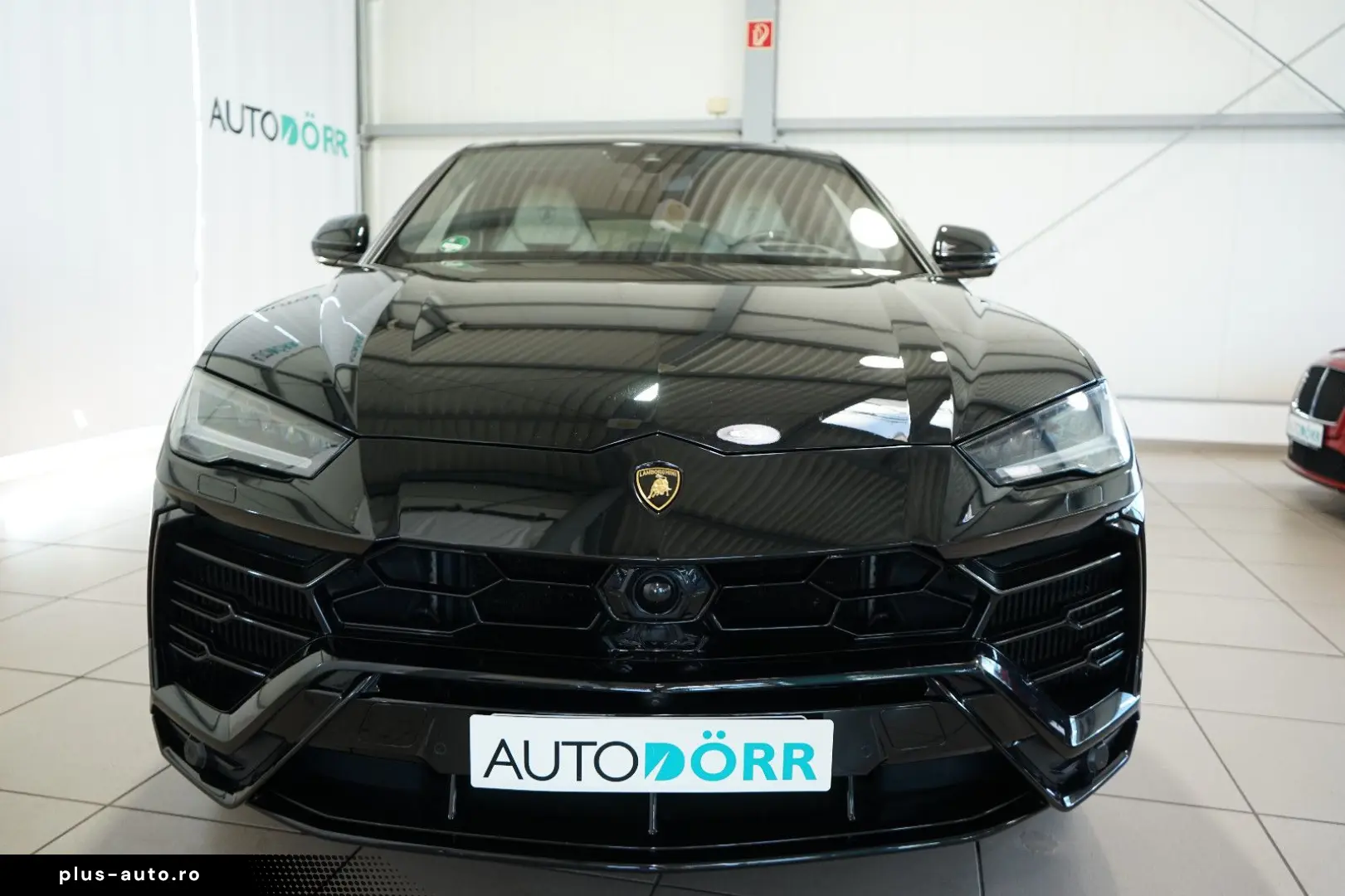 LAMBORGHINI Urus 23  Akrapovic B&O Panorama Massage Sitzkli.