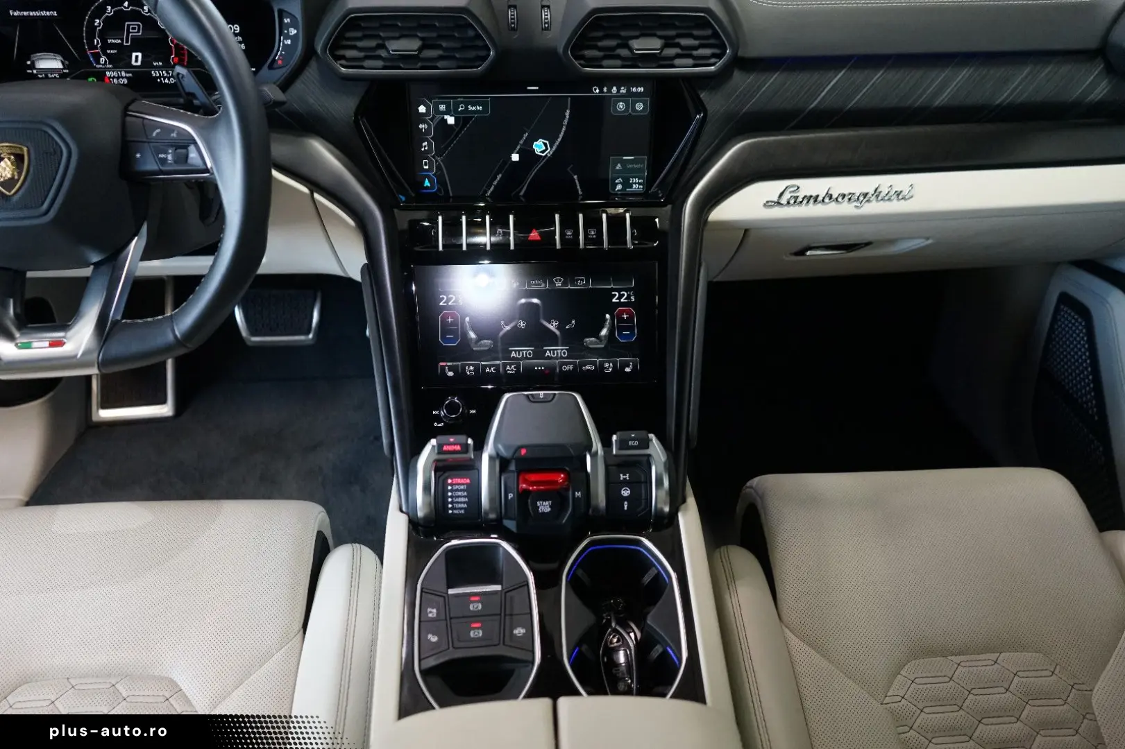 LAMBORGHINI Urus 23  Akrapovic B&O Panorama Massage Sitzkli.