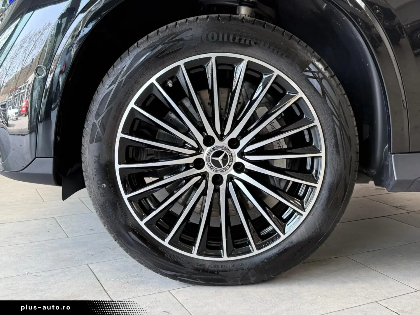 MERCEDES-BENZ GLC 300 de 4M AMG DISTR AHK BURM PANO &hellip;