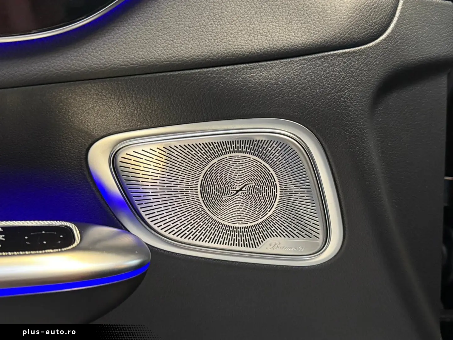 MERCEDES-BENZ GLC 300 de 4M AMG DISTR AHK BURM PANO &hellip;