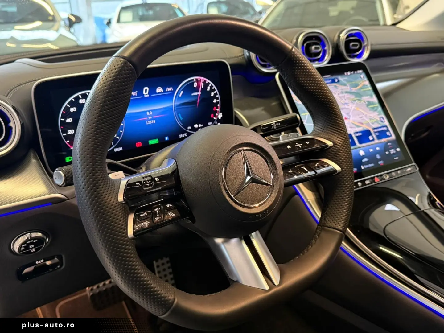 MERCEDES-BENZ GLC 300 de 4M AMG DISTR AHK BURM PANO &hellip;