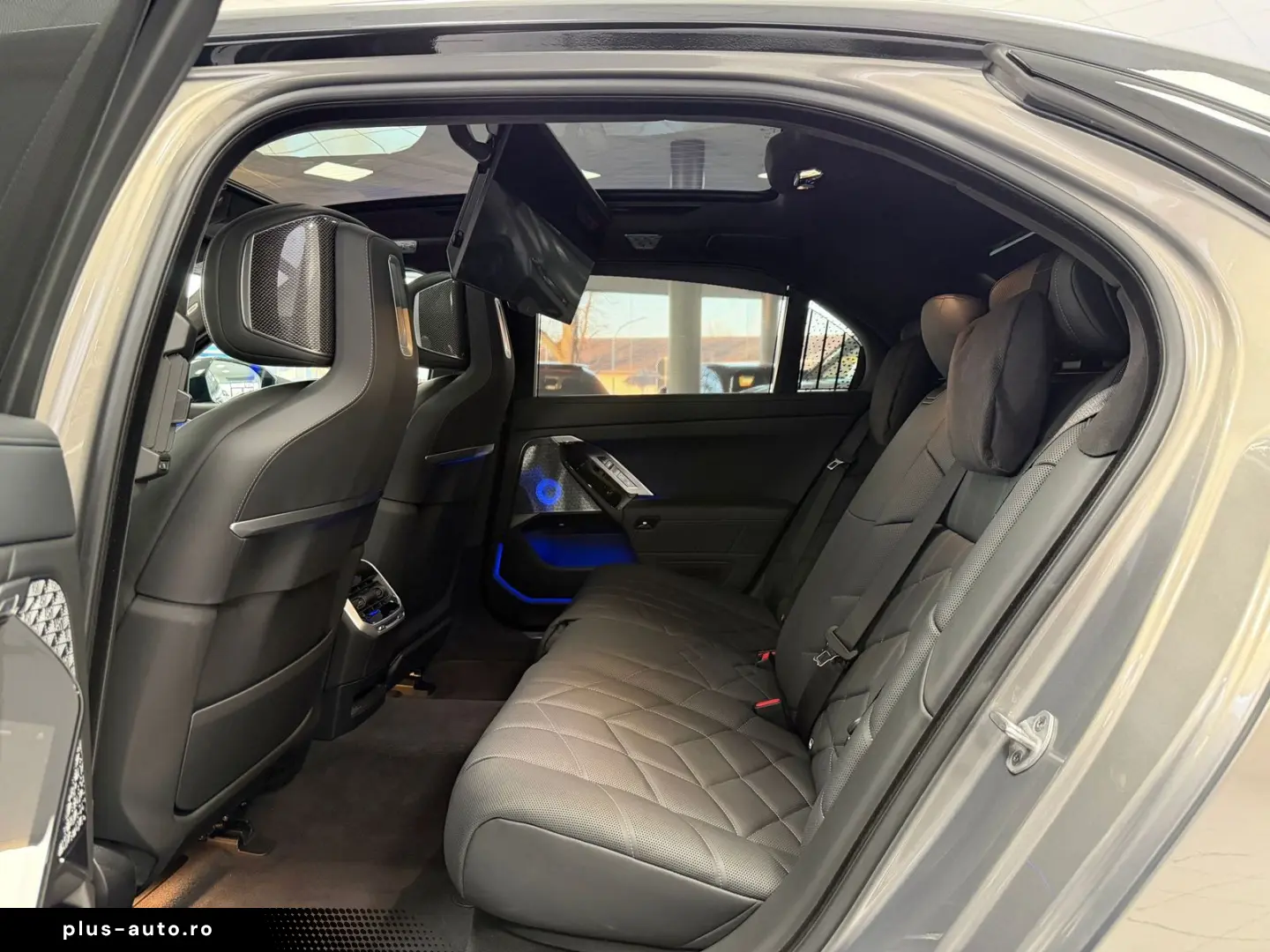 BMW 740 d INDIVIDUAL TWO-TONE TV A-Türen KRISTALL