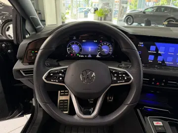 VW Golf GTD Black Style LEDER MATRIX PANO HUD H-K