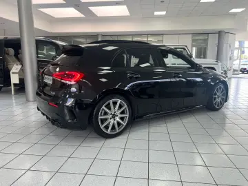 MERCEDES-BENZ A 45 AMG 4Matic PANO BURMESTER HUD 360…