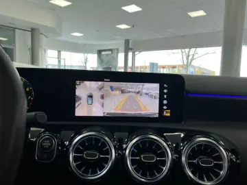 MERCEDES-BENZ A 45 AMG 4Matic PANO BURMESTER HUD 360…