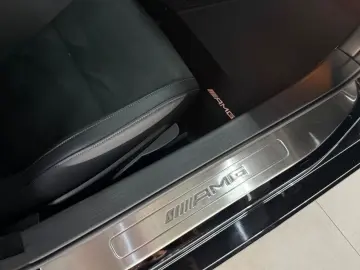 MERCEDES-BENZ AMG GT Coupe V8 BURMESTER SCHALENSITZE