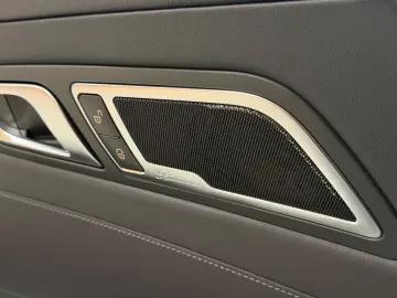 MERCEDES-BENZ AMG GT Coupe V8 BURMESTER SCHALENSITZE