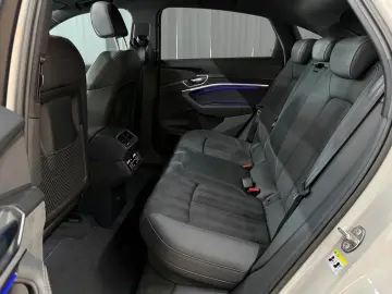 AUDI E-tron Sportback 55 Quattro S-Line PANO B&O LED
