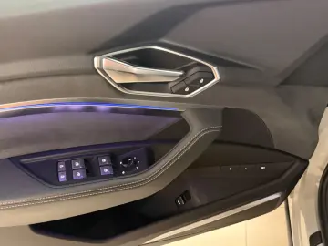 AUDI E-tron Sportback 55 Quattro S-Line PANO B&O LED