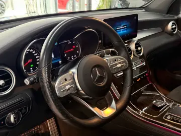 MERCEDES-BENZ GLC 400d 4Matic AMG-LINE PANO