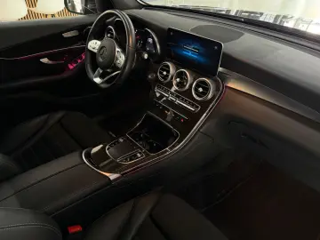 MERCEDES-BENZ GLC 400d 4Matic AMG-LINE PANO