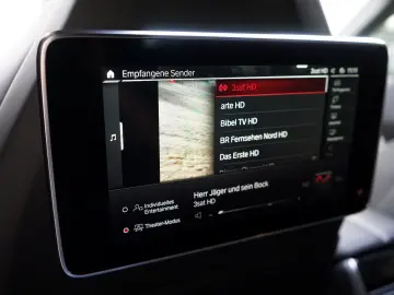 BMW X6 M Competition Hamann 3xTV ACC B&W Pano SKY 23