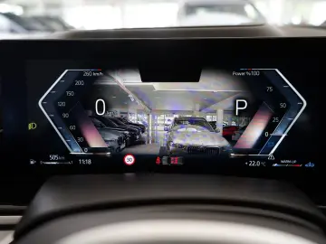 BMW X5 30xd M Sport Pro 3xTV 360 ACC H&K Luftfe Pano