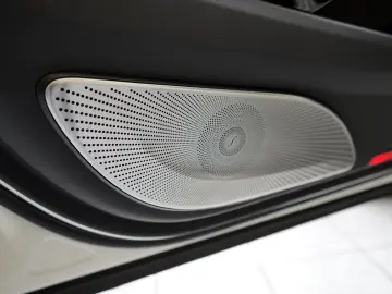 MERCEDES-BENZ S 63 AMG Drivers Exklusiv 3xTV Nachts …