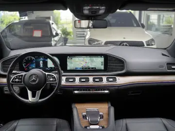 MERCEDES-BENZ GLE 300d 4M Exclusive 3xTV 360 Distr P…